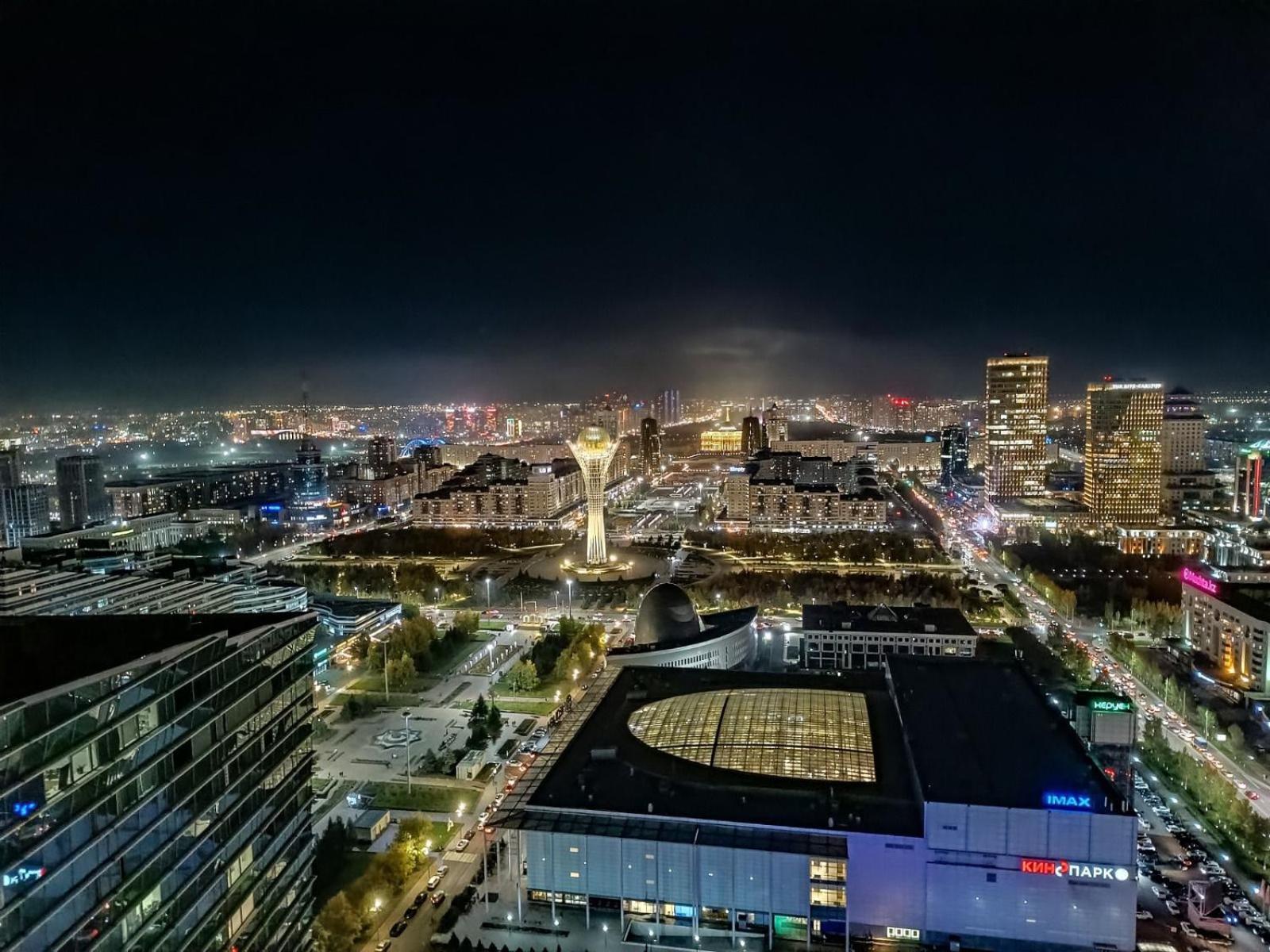 Apartment Severnoye Siyaniye 37 Astana Exteriér fotografie